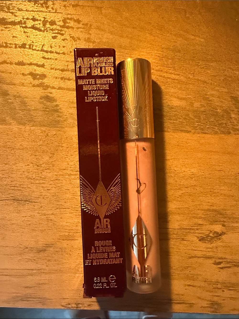 Charlotte Tilbury Airbrush Flawless Matte Blur Liquid Lipstick "Pillow Talk Blur